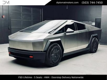 Used 2025 Tesla Cybertruck AWD Crew Cab