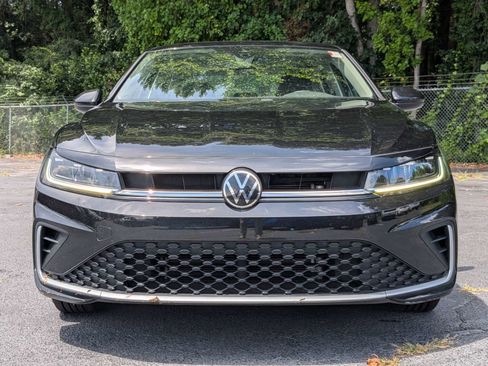 Used 2025 Volkswagen Jetta S FWD image 8