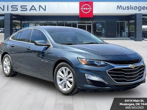 Used 2020 Chevrolet Malibu LT FWD image 1