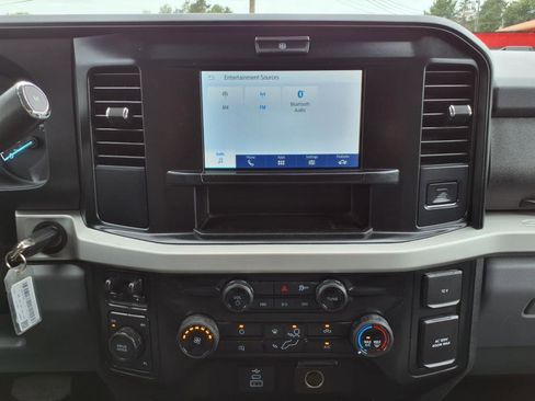 Used 2025 Ford F350 XLT image 16