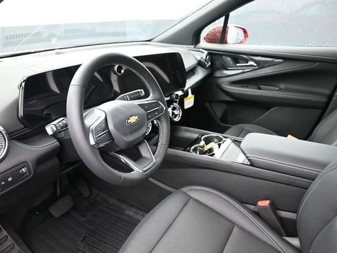 New 2026 Chevrolet Blazer EV LT AWD/4WD image 18