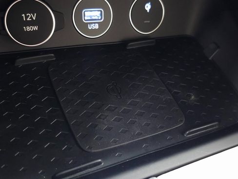 New 2026 Genesis G70 2.5T Prestige image 25