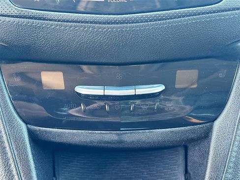 Used 2017 Cadillac XT5 Luxury w/ Driver Awareness Package image 17