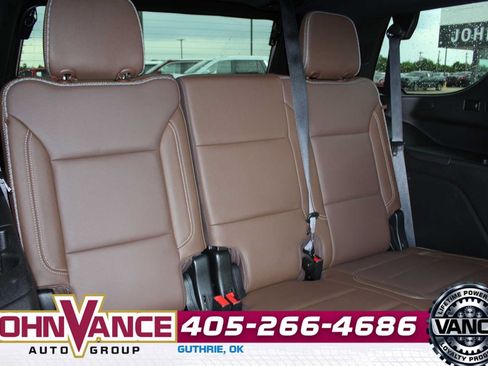 Used 2022 Chevrolet Tahoe High Country AWD/4WD image 23