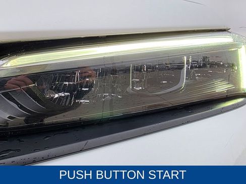 Certified 2025 Honda Civic Sport image 11