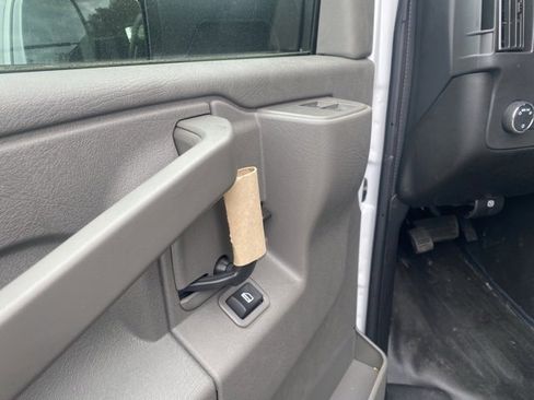 New 2025 Chevrolet Express 3500 w/ Power Convenience Package image 17