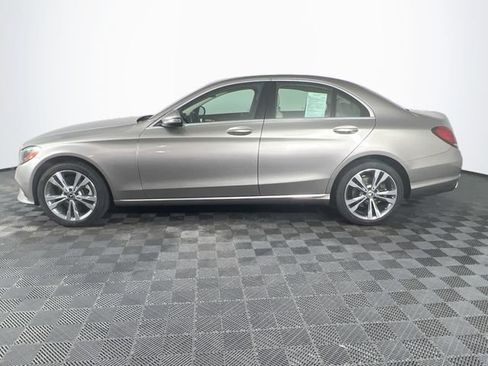 Used 2021 Mercedes-Benz C 300 4MATIC Sedan image 3
