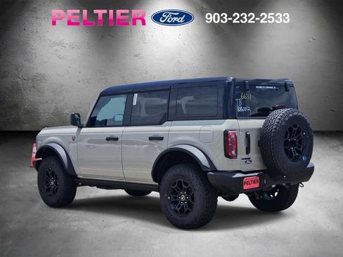 New 2026 Ford Bronco Badlands AWD/4WD image 3