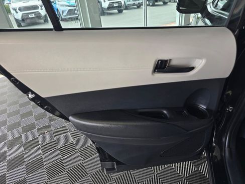 Certified 2025 Toyota Corolla Cross L AWD/4WD image 34