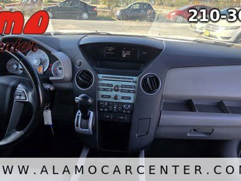 Used 2011 Honda Pilot EX-L image 18