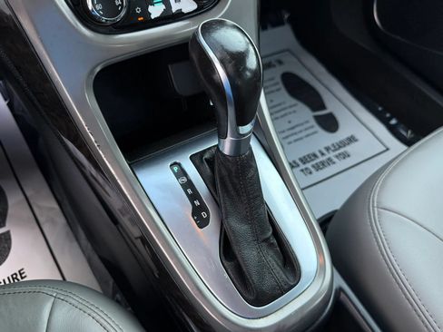Used 2015 Buick Verano FWD image 19