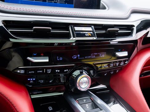 Used 2024 Acura MDX A-Spec image 29
