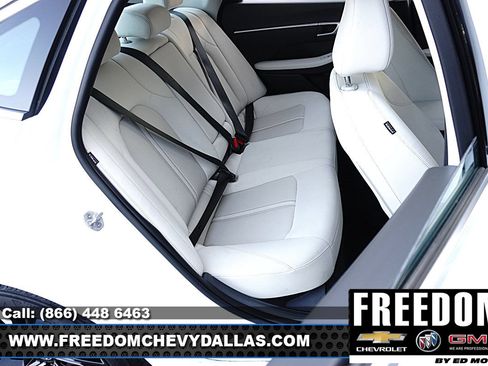 Used 2025 Hyundai Sonata SEL FWD image 12