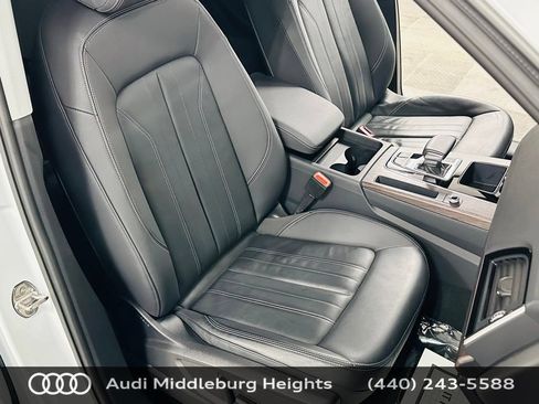 Certified 2023 Audi Q5 2.0T Premium w/ Convenience Package AWD/4WD image 27