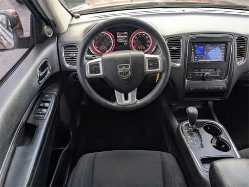 Used 2013 Dodge Durango SXT image 21