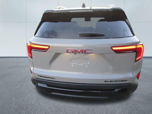 New 2026 GMC Terrain Elevation w/ Black Edition image 8