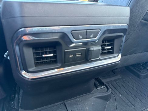 Used 2021 GMC Sierra 1500 Denali w/ Denali Ultimate Package AWD/4WD image 19