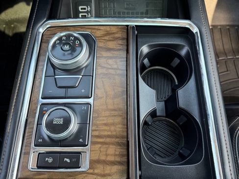 Used 2019 Ford Expedition Max Platinum AWD/4WD image 51
