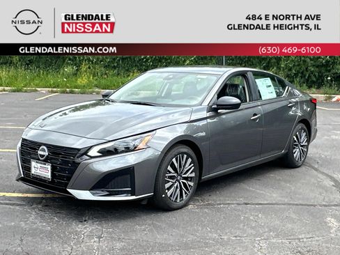 New 2026 Nissan Altima 2.5 SV FWD image 1