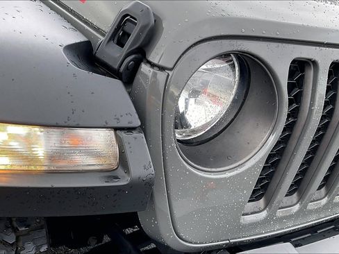 Used 2023 Jeep Gladiator Rubicon image 23