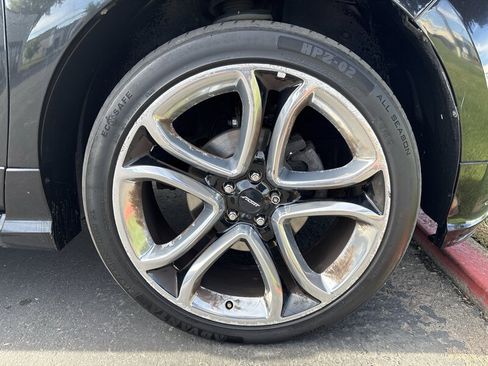 Used 2013 Ford Edge Sport w/ Driver Entry Pkg FWD image 13