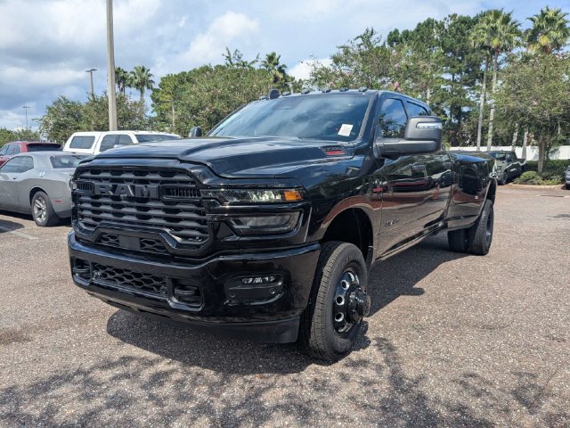 New 2026 RAM 3500 Big Horn AWD/4WD image 8