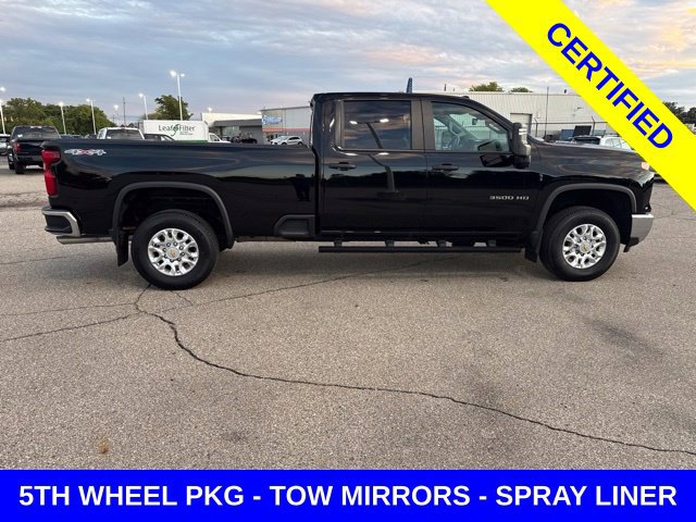 Used 2024 Chevrolet Silverado 3500 W/T AWD/4WD image 12