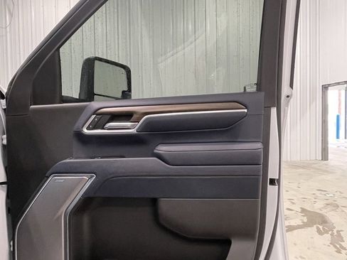 Used 2025 Chevrolet Silverado 3500 High Country w/ High Country Premium Package image 54