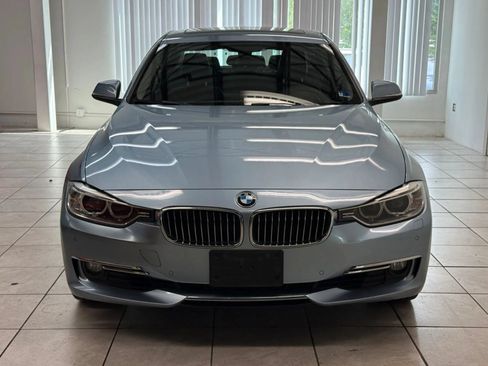 Used 2013 BMW 328i xDrive Sedan AWD/4WD image 2