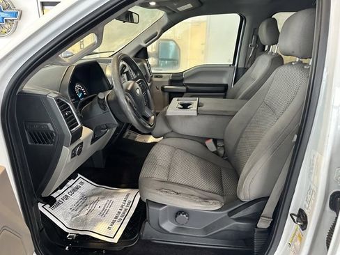 Used 2016 Ford F150 XLT w/ Trailer Tow Package image 11