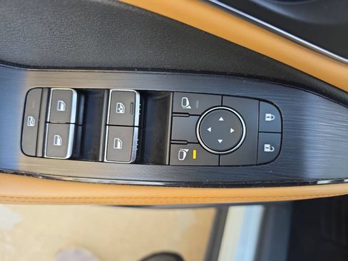 Used 2023 Nissan Rogue Platinum w/ Platinum Premium Package FWD image 27