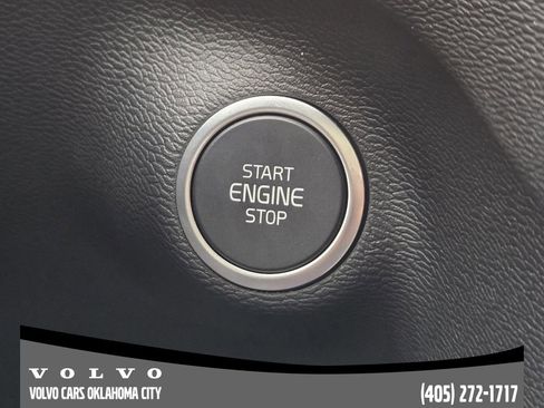 New 2026 Volvo XC40 B5 Plus w/ Protection Package Premier image 20