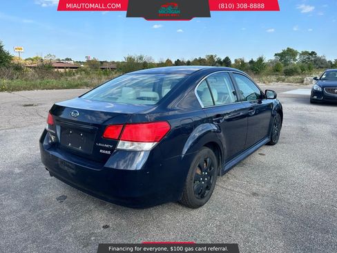 Used 2012 Subaru Legacy 2.5i image 3