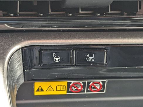 New 2026 Lexus TX 500h AWD image 14