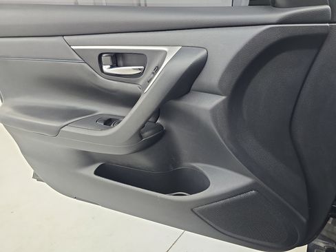 Used 2018 Nissan Altima 2.5 SR w/ SR Special Edition image 24