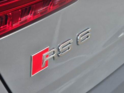 New 2026 Audi RS 6 performance image 12