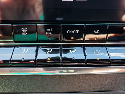 New 2026 Chevrolet Colorado W/T RWD image 21