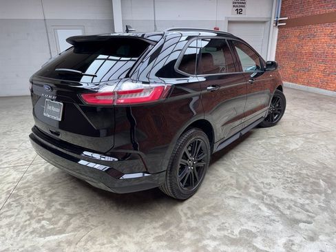 Certified 2024 Ford Edge ST-Line image 5