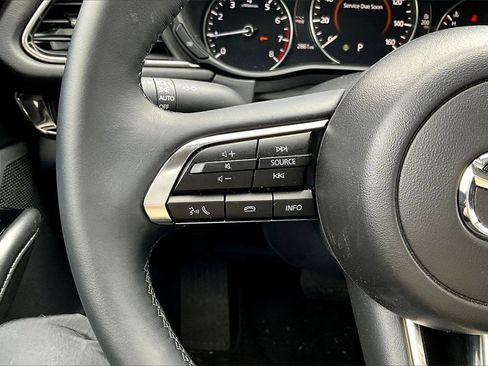 Used 2025 MAZDA CX-30 AWD 2.5 S w/ Preferred Package image 17
