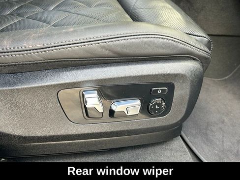 Used 2024 BMW X7 xDrive40i image 36