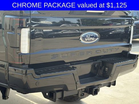 Used 2017 Ford F250 Lariat w/ Lariat Ultimate Package image 7