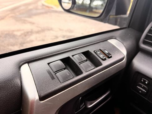 Used 2012 Toyota 4Runner Limited AWD/4WD image 18