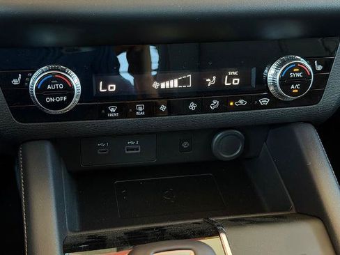 New 2026 Nissan Rogue SL AWD/4WD image 26