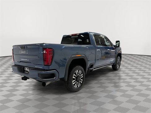 New 2026 GMC Sierra 2500 Denali Ultimate w/ Max Trailering Package image 11