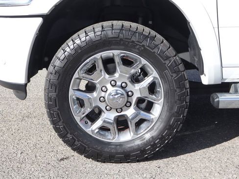 Used 2017 RAM 2500 Limited image 49