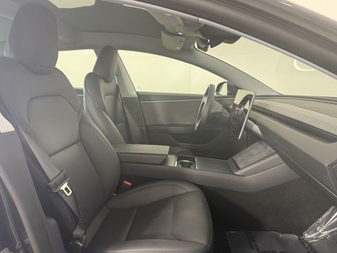 Used 2025 Tesla Model 3 Long Range RWD image 10