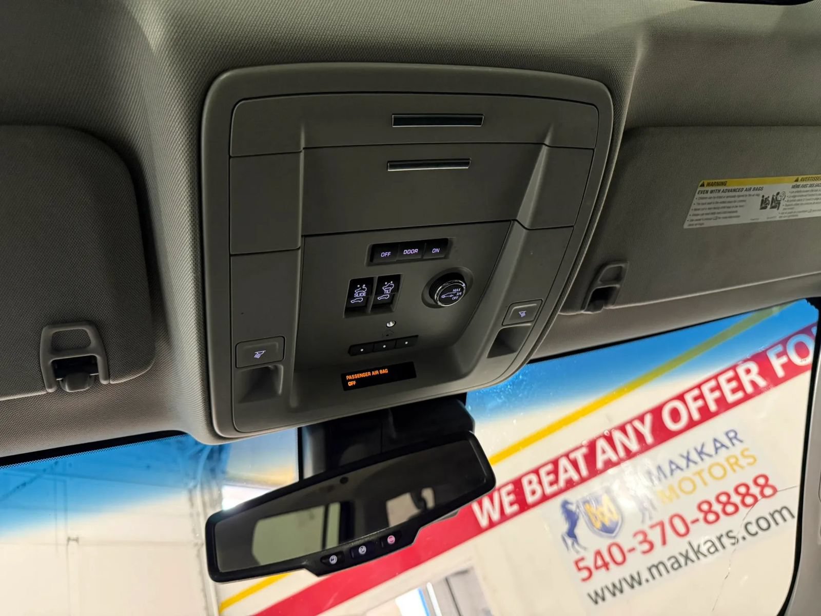 Used 2019 Chevrolet Suburban LT AWD/4WD image 46