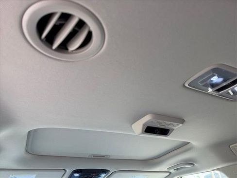 New 2026 Kia Carnival SX FWD image 16