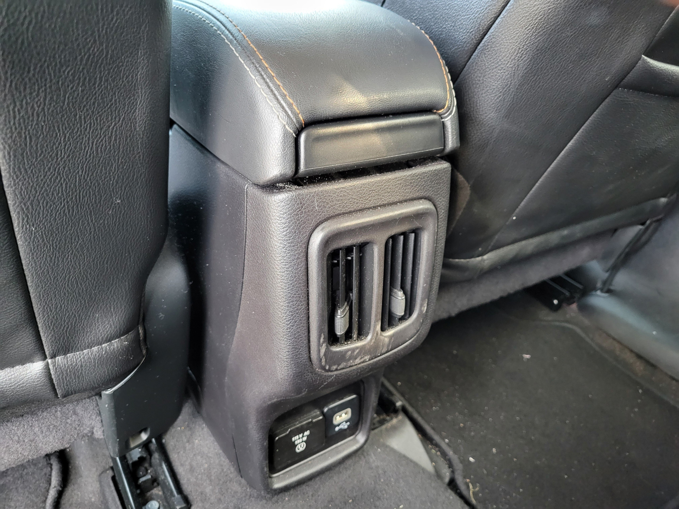 Used 2019 Jeep Compass Latitude FWD image 15