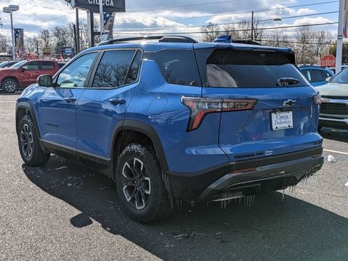 Used 2025 Chevrolet Equinox ACTIV w/ Safety and Technology Package image 4
